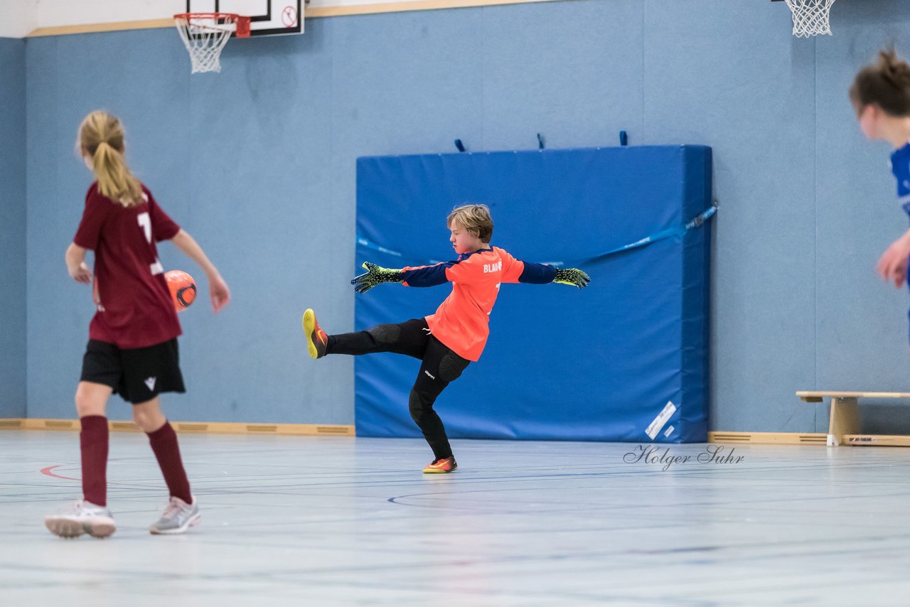 Bild 169 - wCJ Futsalmeisterschaft Runde 1